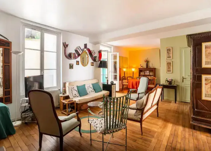 Vintage 2Bd Apartment With Patio In Montmartre